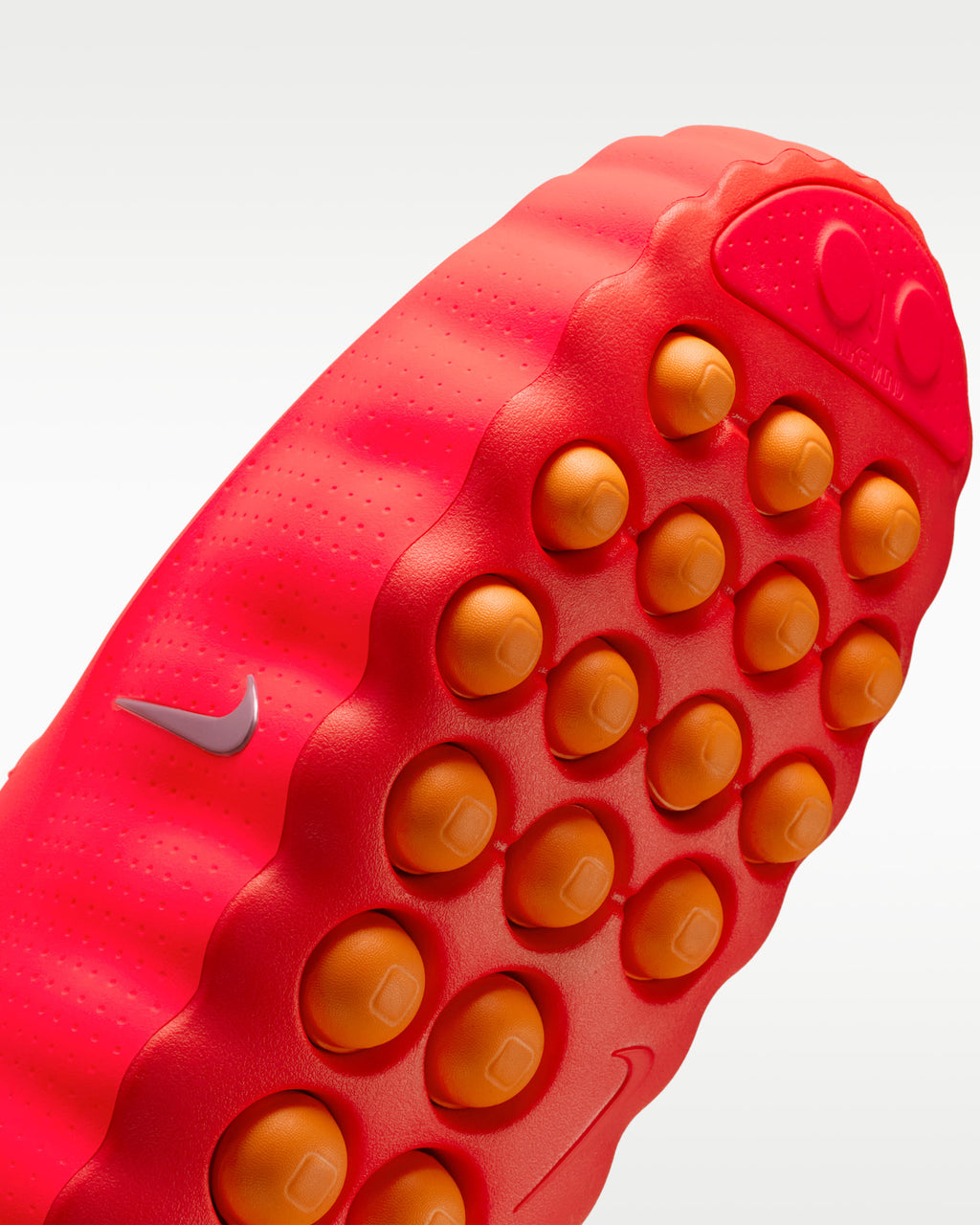 Nike Mind 001