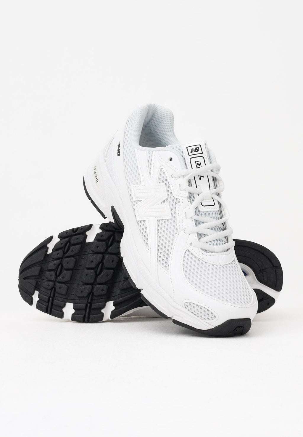 New Balance 740 White Unisex Sneakers