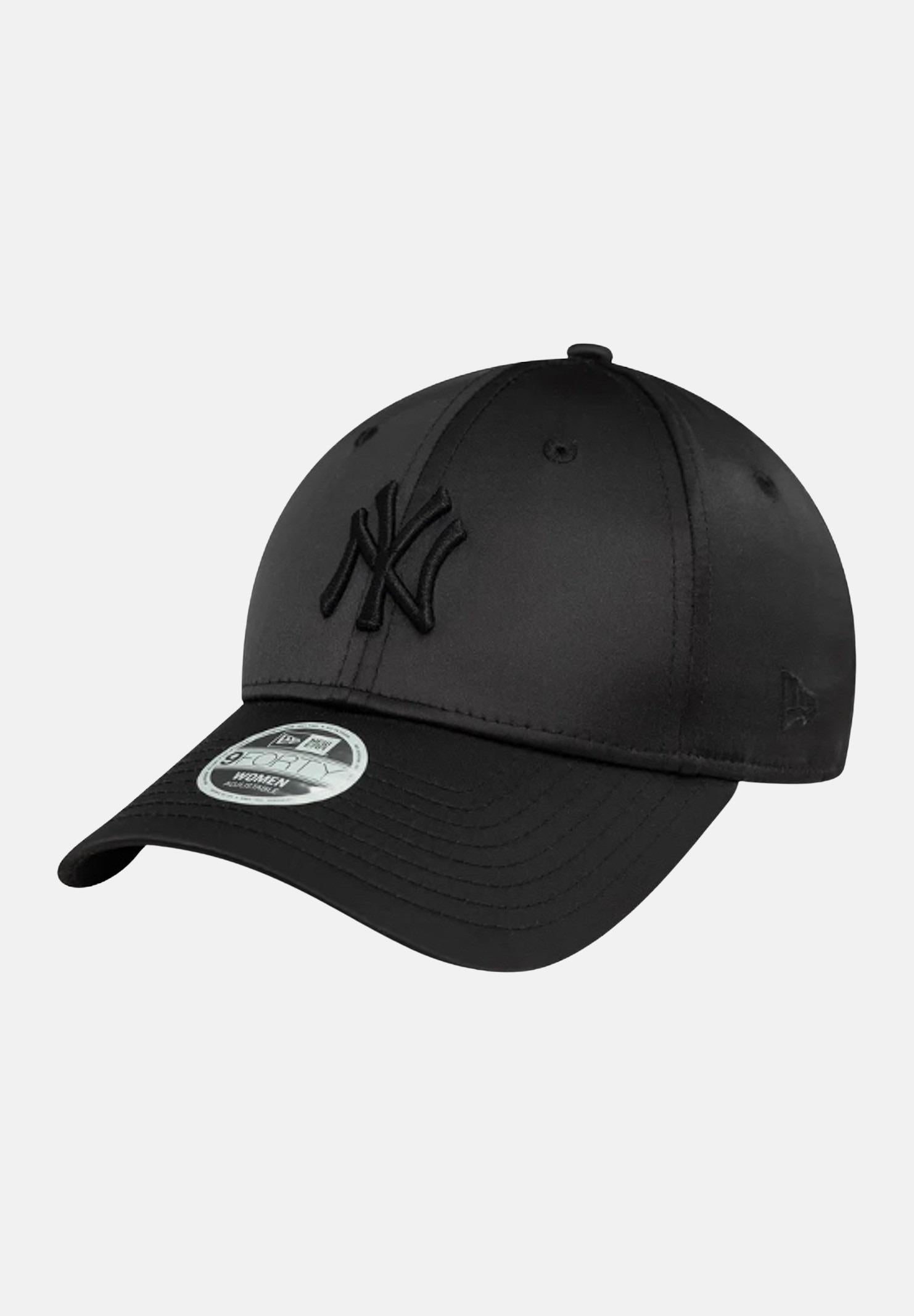 9FORTY New York Yankees Satin Black Women's Peaked Cap