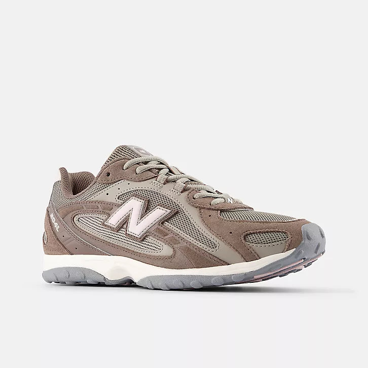 NEW BALANCE 204L brown Unisex sneakers