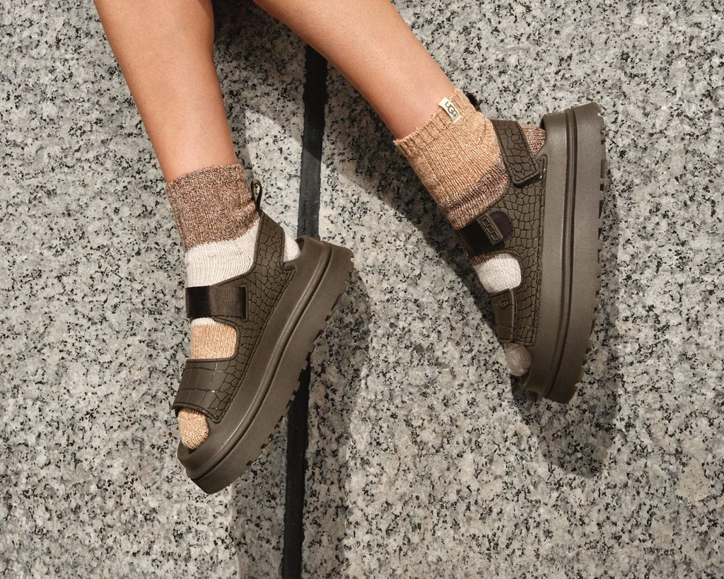 UGG GOLDENGLOW EMBOSSED DNSS SANDALS